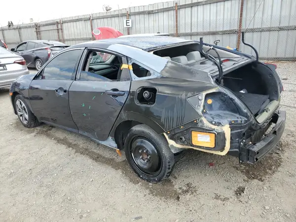2HGFC2F63KH584290 2019 HONDA CIVIC - Image 2