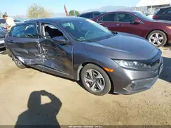2HGFC2F63KH588422 2019 HONDA CIVIC