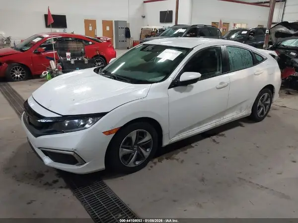 2HGFC2F63LH519120 2020 HONDA CIVIC - Image 2