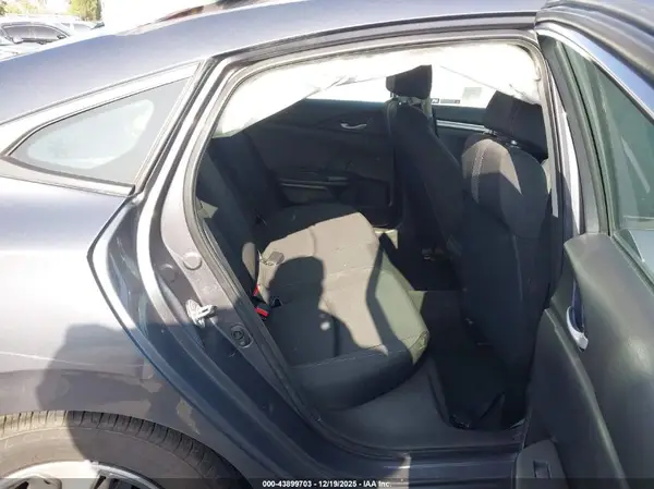 2HGFC2F63LH556880 2020 HONDA CIVIC - Image 8