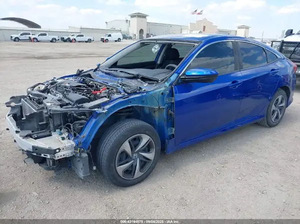 2HGFC2F63LH575106 2020 HONDA CIVIC - Image 2