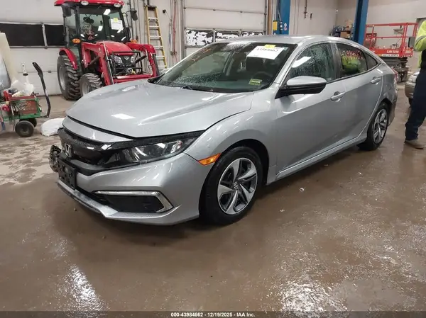 2HGFC2F63LH585117 2020 HONDA CIVIC - Image 2