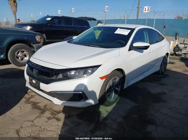 2HGFC2F63MH533469 2021 HONDA CIVIC - Image 2