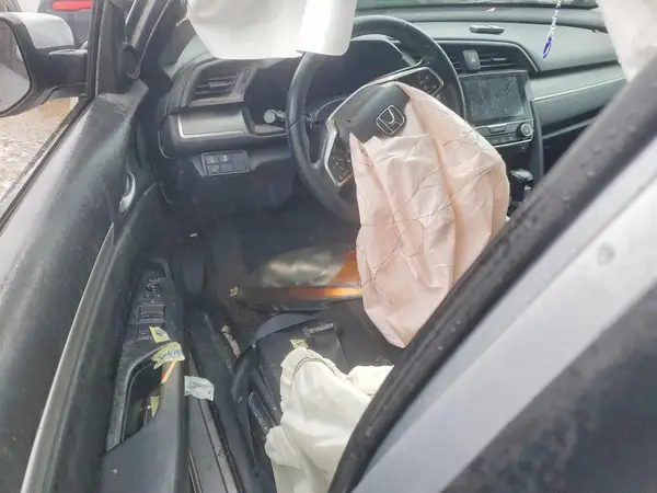 2HGFC2F64JH037396 2018 HONDA CIVIC - Image 8