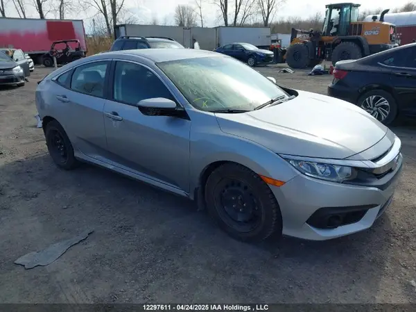 2HGFC2F64JH040475 2018 HONDA CIVIC - Image 1