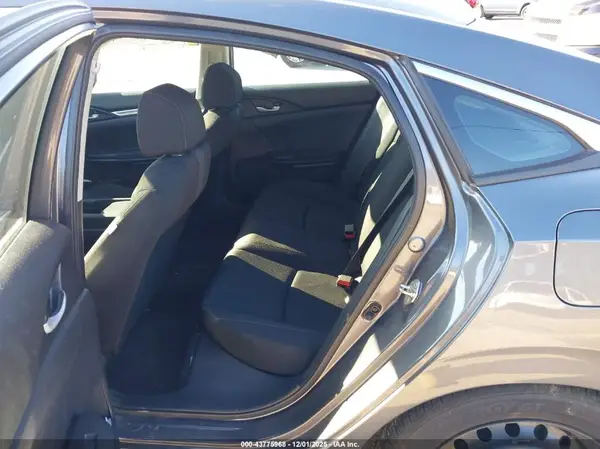 2HGFC2F64KH554800 2019 HONDA CIVIC - Image 8