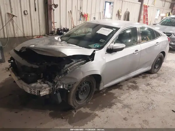 2HGFC2F64MH538261 2021 HONDA CIVIC - Image 2