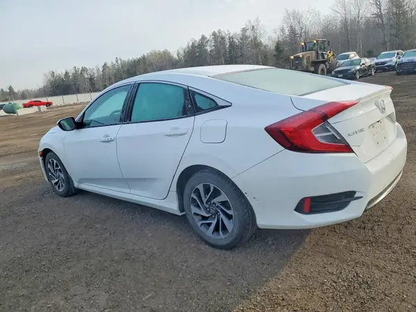 2HGFC2F65JH027265 2018 HONDA CIVIC - Image 2