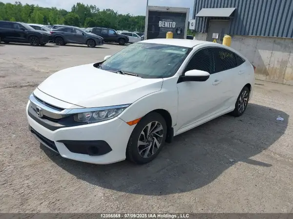 2HGFC2F65JH044809 2018 HONDA CIVIC - Image 2