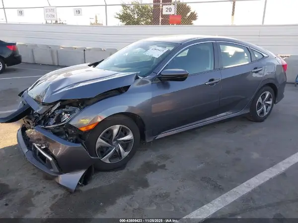 2HGFC2F65KH597946 2019 HONDA CIVIC - Image 2
