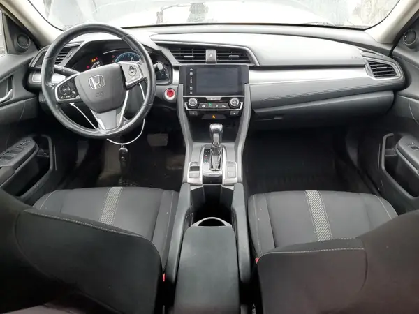 2HGFC2F66JH028666 2018 HONDA CIVIC - Image 8