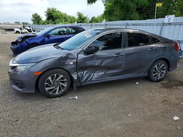 2HGFC2F66JH040560 2018 HONDA CIVIC - Image 1