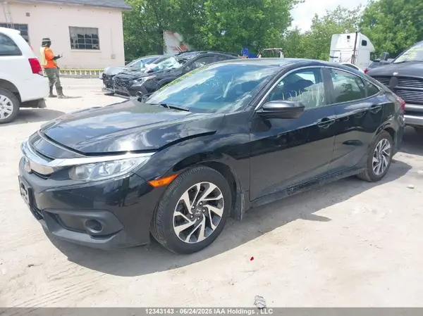 2HGFC2F66JH040736 2018 HONDA CIVIC - Image 2