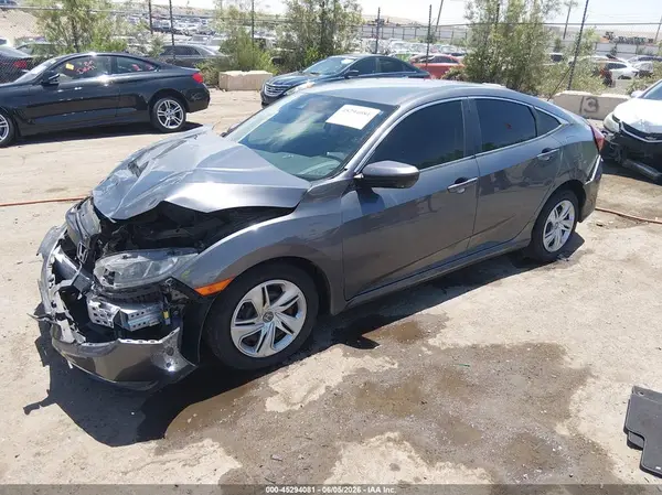 2HGFC2F66KH502505 2019 HONDA CIVIC - Image 2