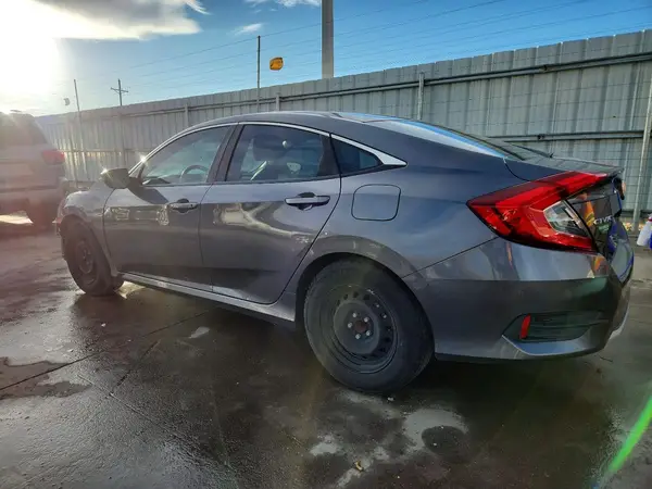 2HGFC2F66KH503640 2019 HONDA CIVIC - Image 2