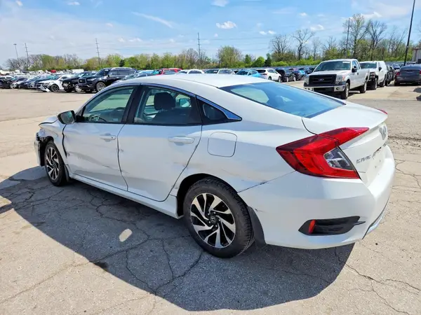 2HGFC2F66KH523080 2019 HONDA CIVIC - Image 2