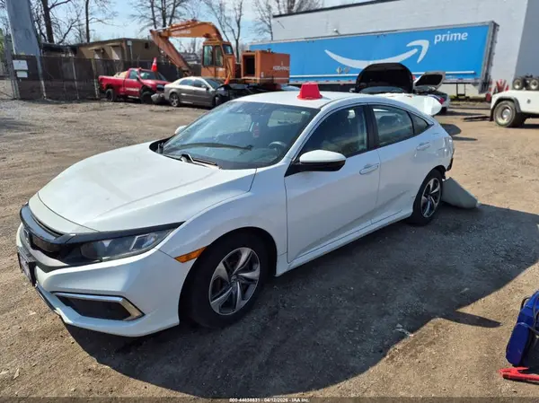 2HGFC2F66KH552143 2019 HONDA CIVIC - Image 2