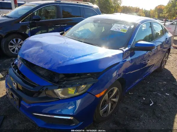 2HGFC2F66KH587278 2019 HONDA CIVIC - Image 2