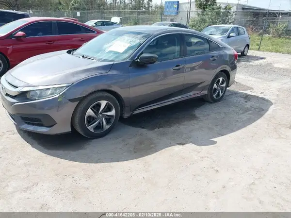 2HGFC2F66KH601700 2019 HONDA CIVIC - Image 2