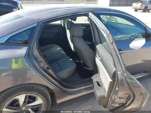 2HGFC2F66LH557442 2020 HONDA CIVIC - Image 8