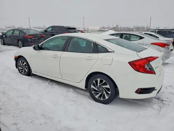 2HGFC2F67JH027400 2018 HONDA CIVIC - Image 2