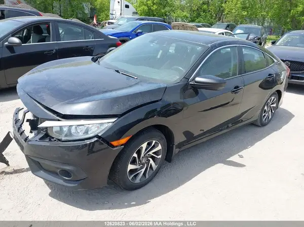 2HGFC2F67JH029647 2018 HONDA CIVIC - Image 2