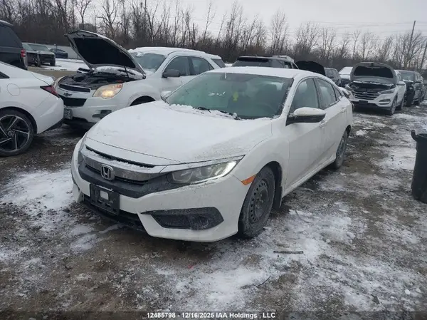 2HGFC2F67JH033312 2018 HONDA CIVIC - Image 2