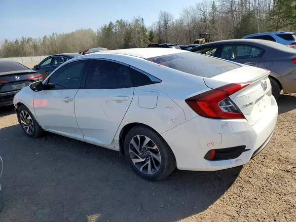 2HGFC2F67JH040244 2018 HONDA CIVIC - Image 2