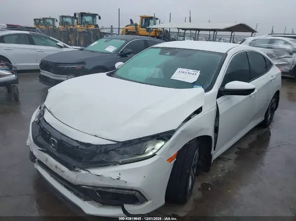 2HGFC2F67KH504621 2019 HONDA CIVIC - Image 2