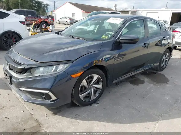 2HGFC2F67KH548876 2019 HONDA CIVIC - Image 2