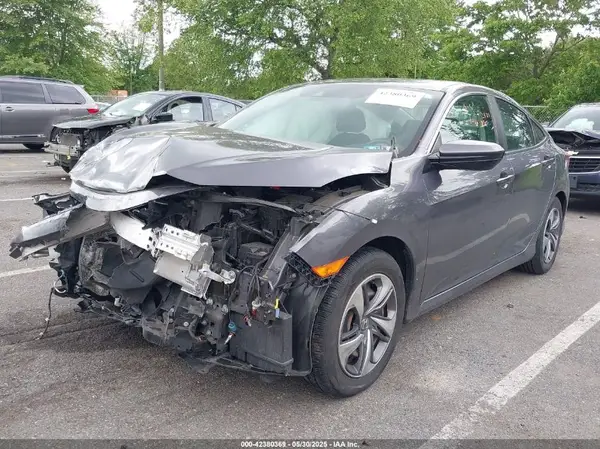 2HGFC2F67KH551440 2019 HONDA CIVIC - Image 2