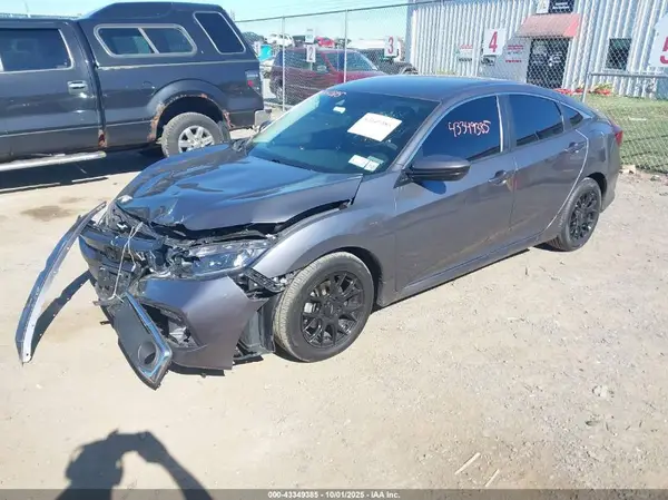 2HGFC2F67KH558582 2019 HONDA CIVIC - Image 2