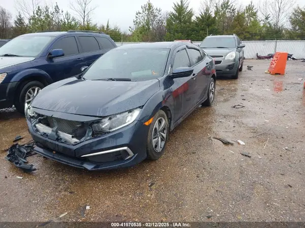 2HGFC2F67KH559022 2019 HONDA CIVIC - Image 2