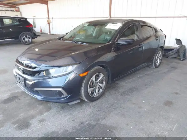 2HGFC2F67KH563880 2019 HONDA CIVIC - Image 2