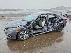 2HGFC2F67KH577813 2019 HONDA CIVIC