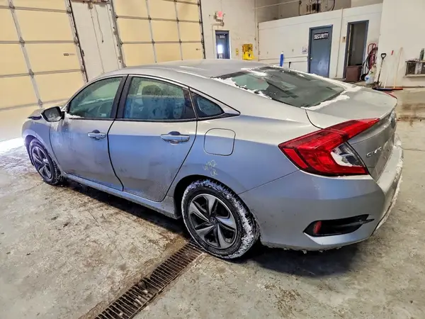 2HGFC2F67KH582851 2019 HONDA CIVIC - Image 2