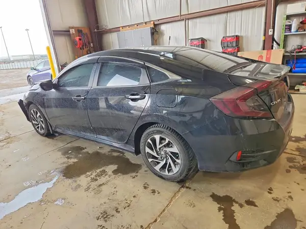 2HGFC2F68JH034162 2018 HONDA CIVIC - Image 2