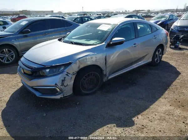 2HGFC2F68KH500769 2019 HONDA CIVIC - Image 2