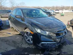 2HGFC2F68KH504482 2019 HONDA CIVIC