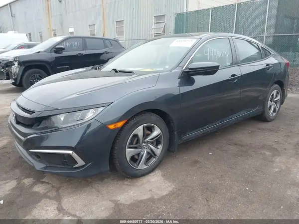 2HGFC2F68KH508838 2019 HONDA CIVIC - Image 2