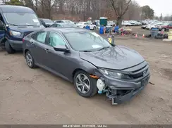 2HGFC2F68KH529978 2019 HONDA CIVIC