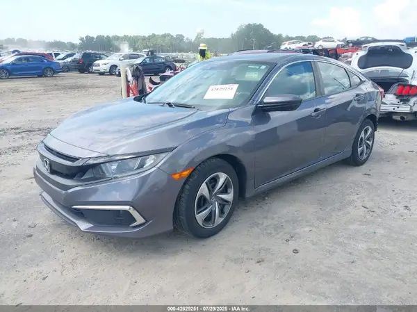 2HGFC2F68KH551592 2019 HONDA CIVIC - Image 2
