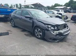 2HGFC2F68KH556792 2019 HONDA CIVIC