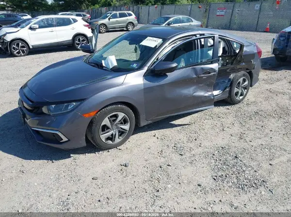 2HGFC2F68KH558090 2019 HONDA CIVIC - Image 2