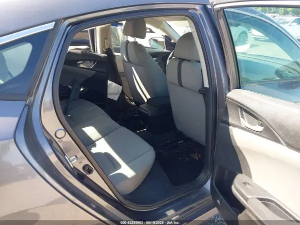 2HGFC2F68KH558090 2019 HONDA CIVIC - Image 8