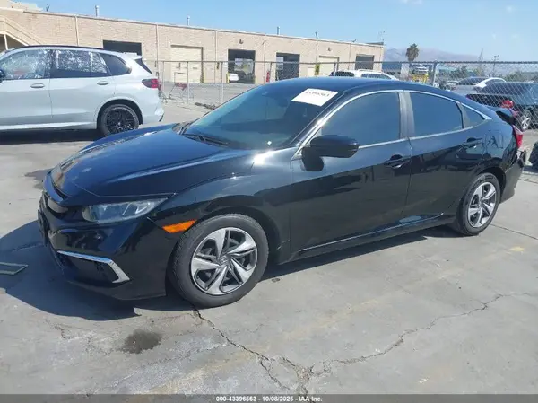 2HGFC2F68KH568554 2019 HONDA CIVIC - Image 2