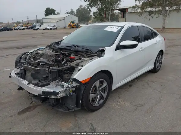 2HGFC2F68KH573995 2019 HONDA CIVIC - Image 2