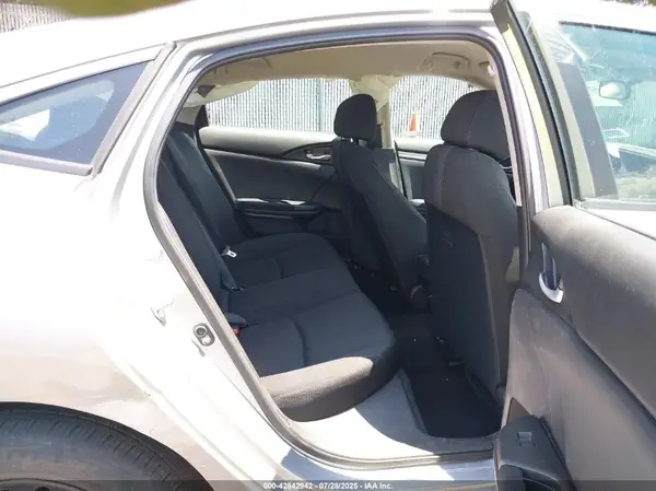 2HGFC2F68KH581675 2019 HONDA CIVIC - Image 8