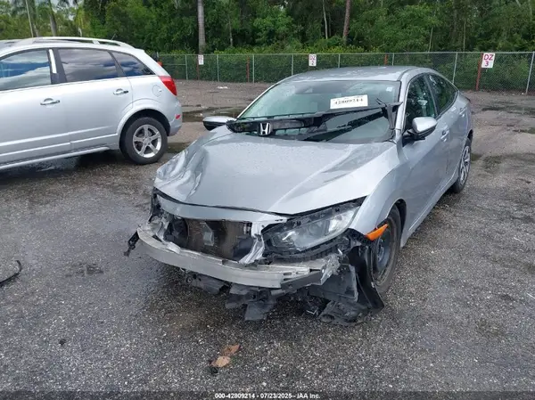 2HGFC2F68KH582860 2019 HONDA CIVIC - Image 2