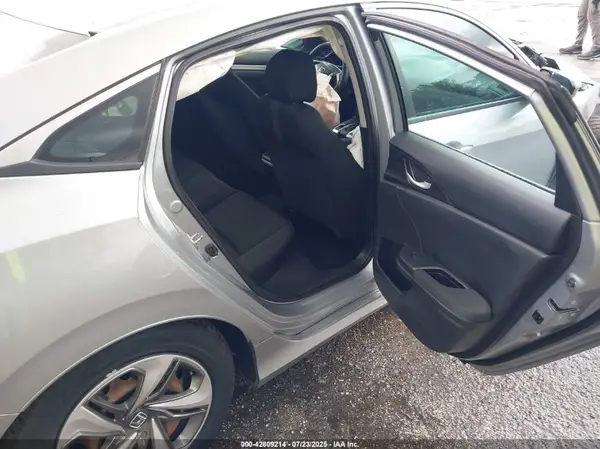 2HGFC2F68KH582860 2019 HONDA CIVIC - Image 8